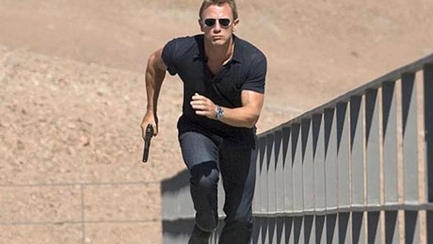 james bond daniel craig solace