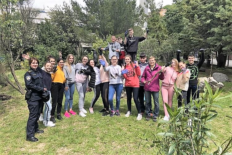 Crikvenica-zdrav za 5 učenici policija Crikvenica-zdrav za 5 učenici policija