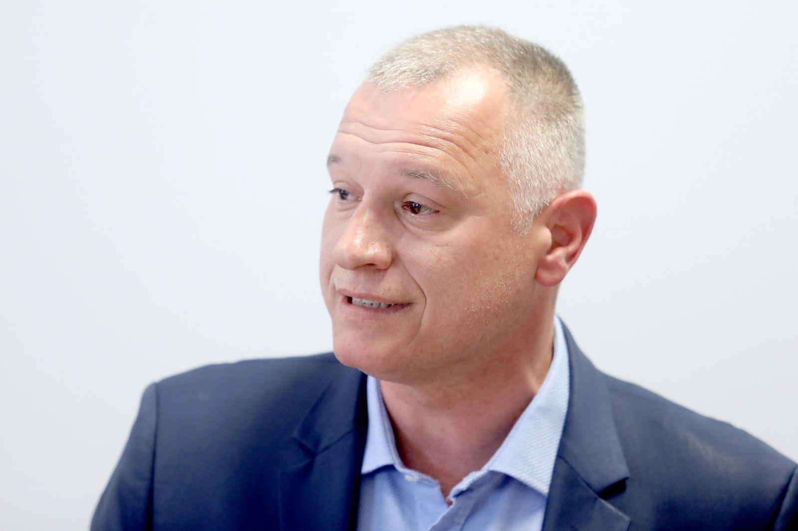 Gradonačelnik o temi “Kad posao vode podobni, a ne sposobni: Tko se nije skrio, magarac je bio”