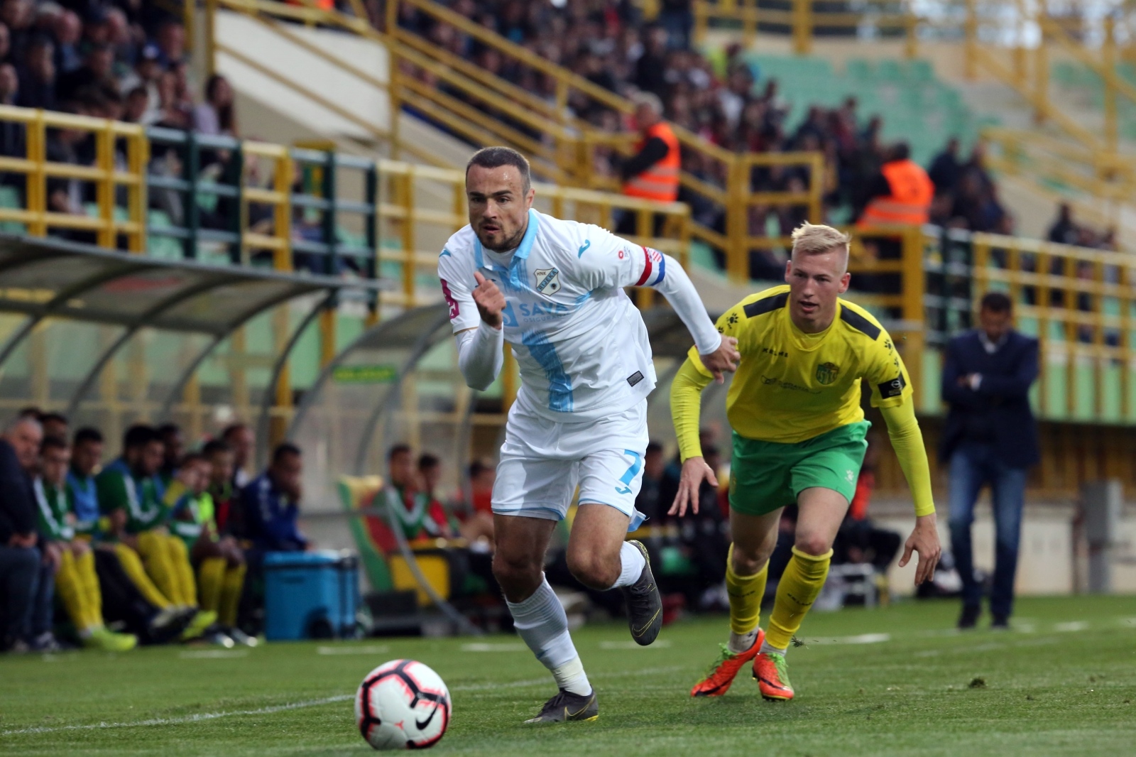 HNK Rijeka i NK Slaven Belupo sastali se u 27. kolu HT Prve lige HNK Rijeka i NK Slaven Belupo sastali se u 27. kolu HT Prve lige