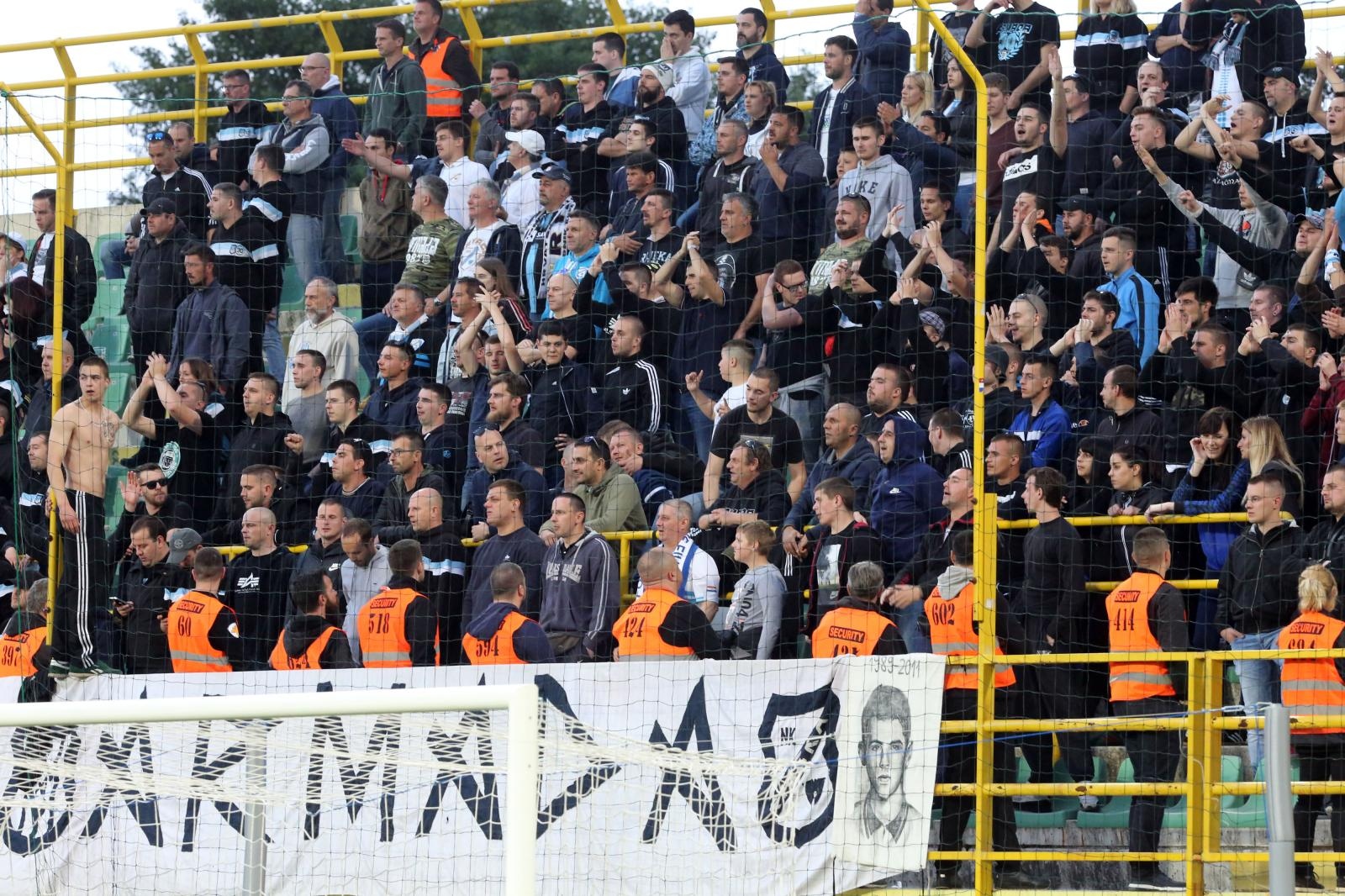 HNK Rijeka i NK Slaven Belupo sastali se u 27. kolu HT Prve lige HNK Rijeka i NK Slaven Belupo sastali se u 27. kolu HT Prve lige