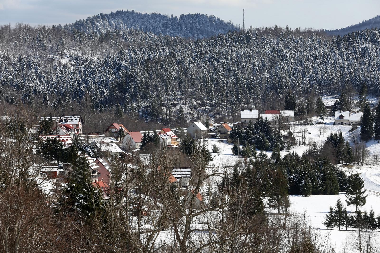 Snijeg u Gorskom kotaru na području Delnica, Lokava i Mrzlih vodica