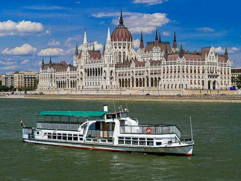 nesreca budimpesta