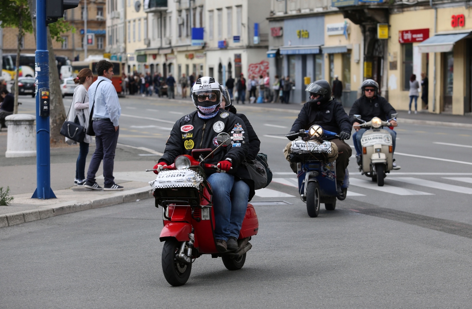8. susret Vespa kluba Rijeka 8. susret Vespa kluba Rijeka