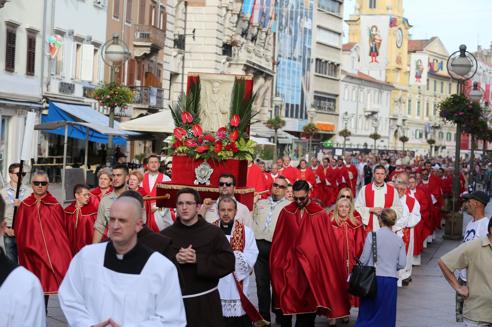 Rijeka: Predsjednica sudjelovala u procesiji povodom Dana svetog Vida