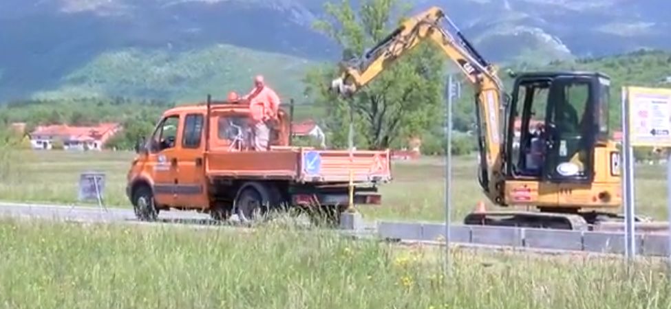 dražice jelenje cesta dražice jelenje cesta