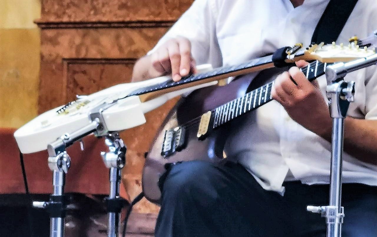 gitara charlie akademija