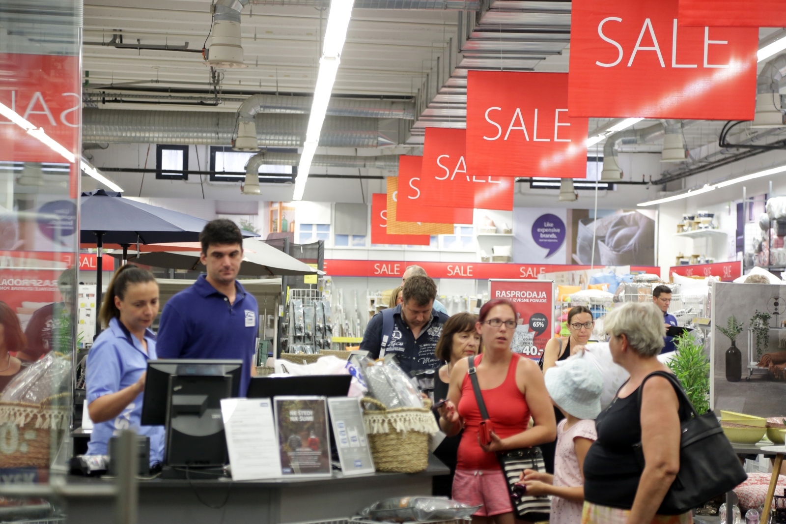 Počinju velika sezonska sniženja u Šibeniku