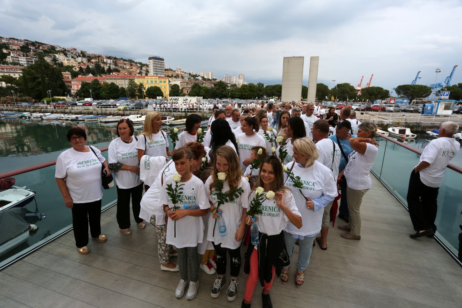 U Rijeci održan mimohod povodom obljetnice genocida u Srebrenici U Rijeci održan mimohod povodom obljetnice genocida u Srebrenici