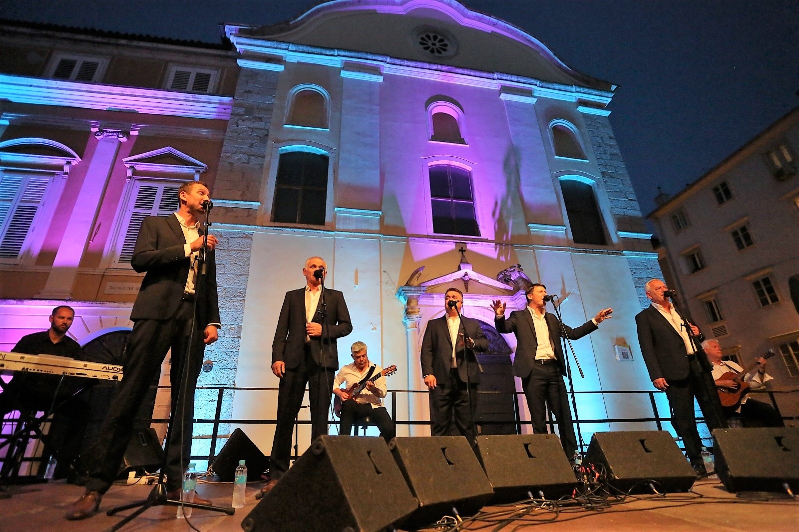 Rijeka:  Koncert Tomislav Bralić i klapa Intrade