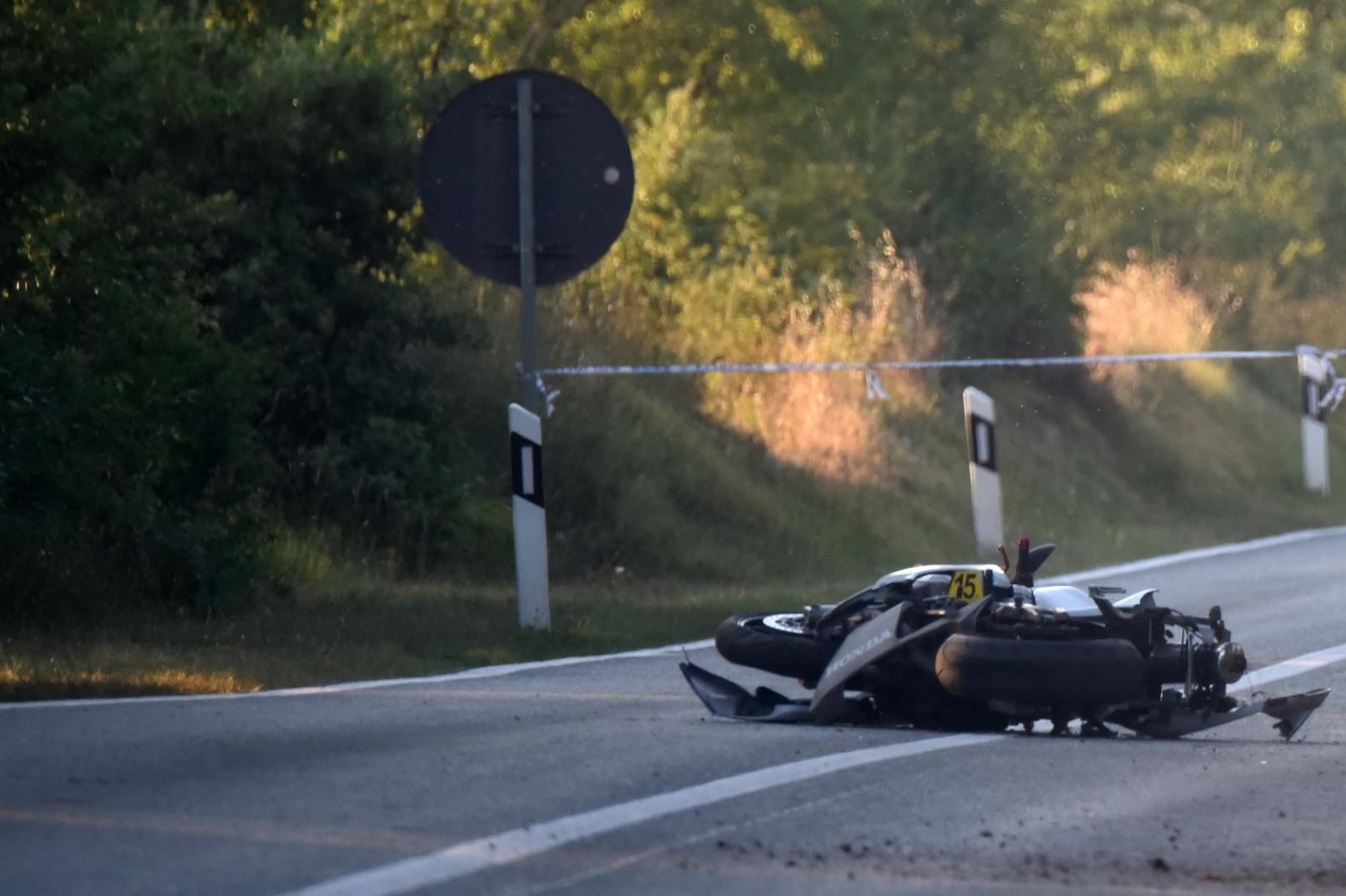 Na cesti Vodnjan – Bale smrtno stradao motociklist nakon slijetanja s ceste