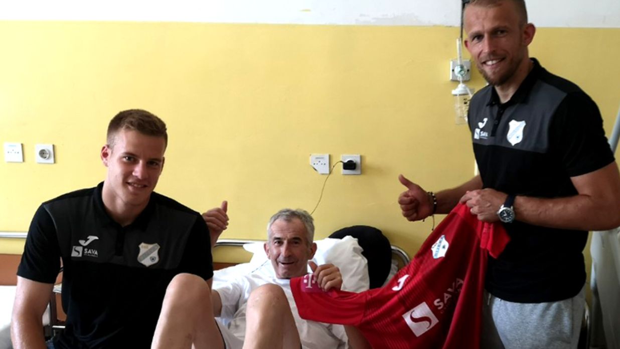 SMOLČIĆ RUŽA PRSKALO