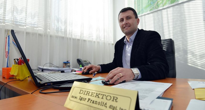 hdz uhljeb pixsell hdz uhljeb pixsell