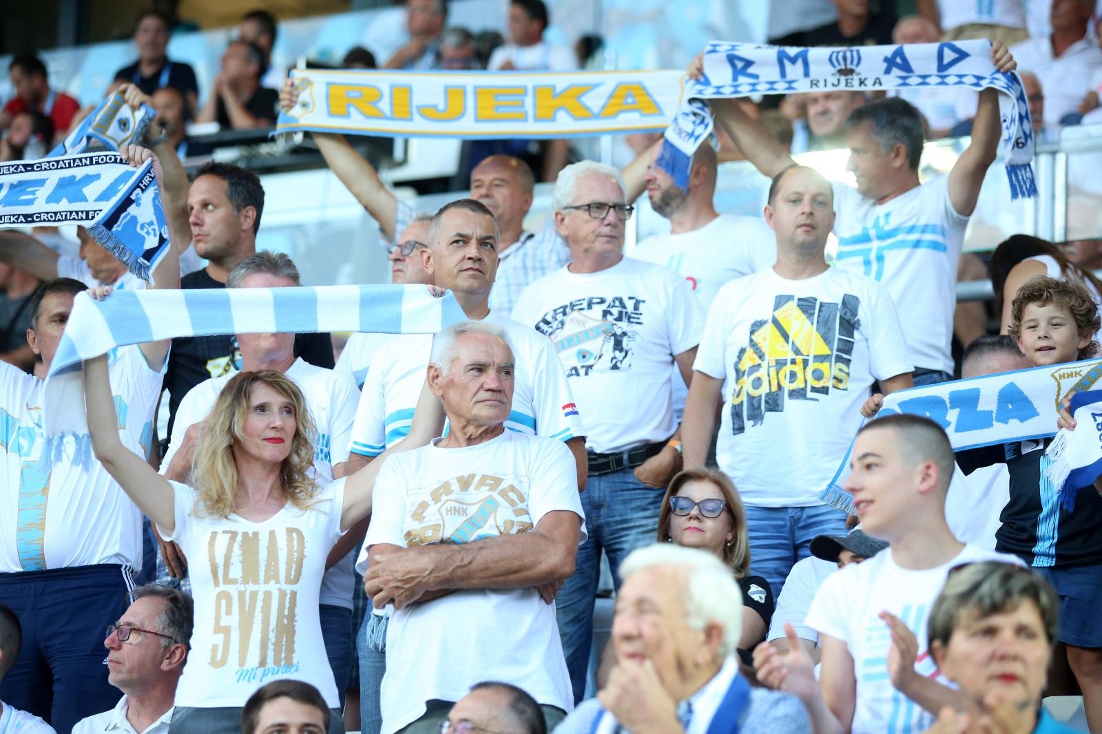 Rijeka: Navijači na nogometnoj utakmici pretkola Europske lige između Rijeke i Aberdeena Rijeka: Navijači na nogometnoj utakmici pretkola Europske lige između Rijeke i Aberdeena