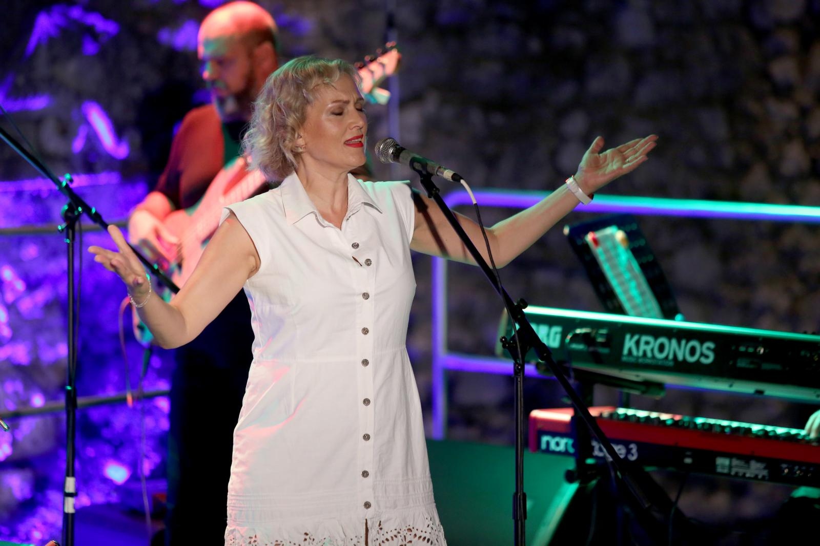 Rijeka: Vanna održala koncert na Trsatskoj gradini