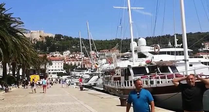 brod hvar trovanje2 brod hvar trovanje2
