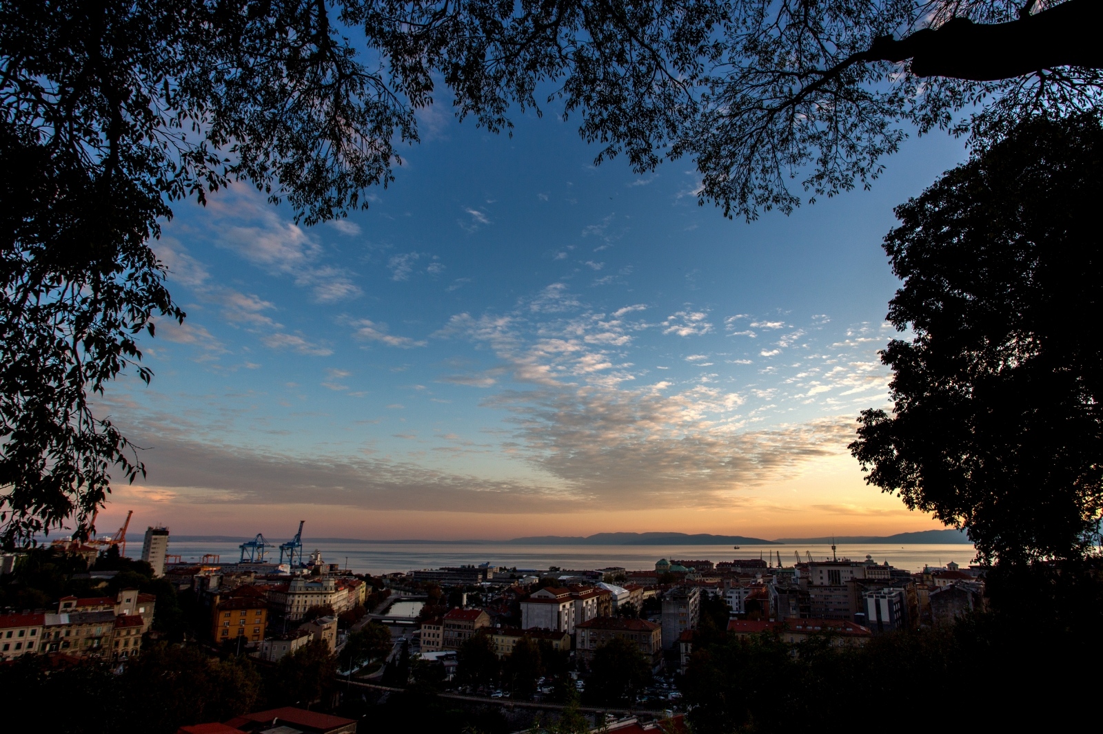 Zalazak sunca nad Rijekom