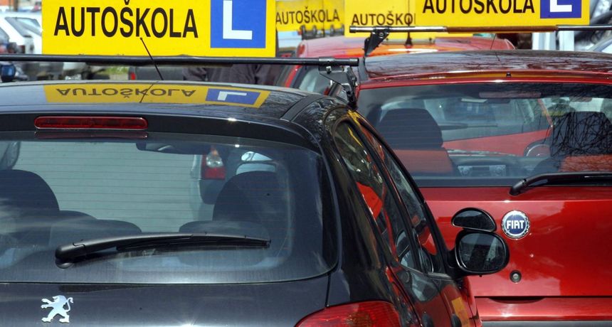 autoškola krunoslav petrić pixsell