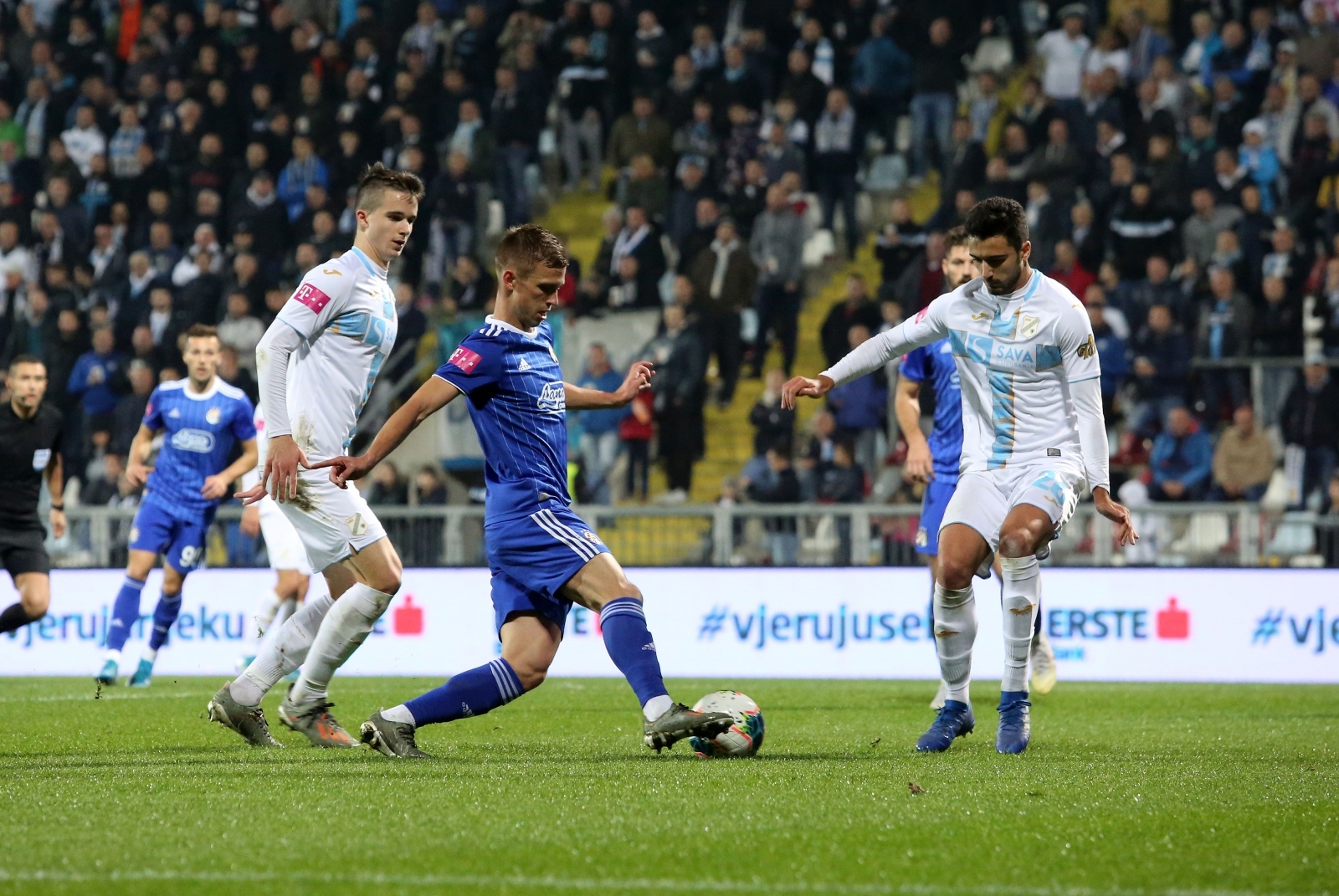 Rijeka i Dinamo sastali se u 15. kolu HT Prve lige Rijeka i Dinamo sastali se u 15. kolu HT Prve lige