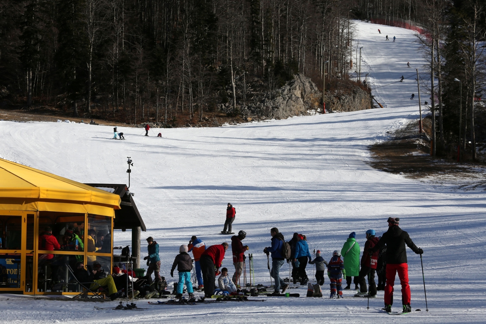 Na Platku počela sezona skijanja