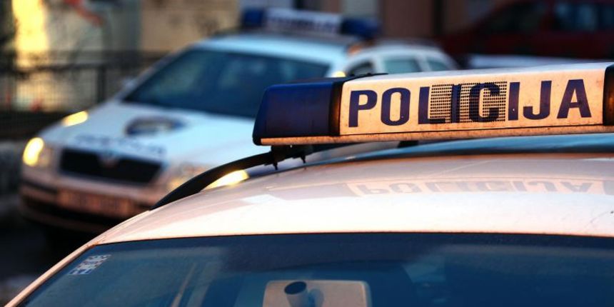 policija