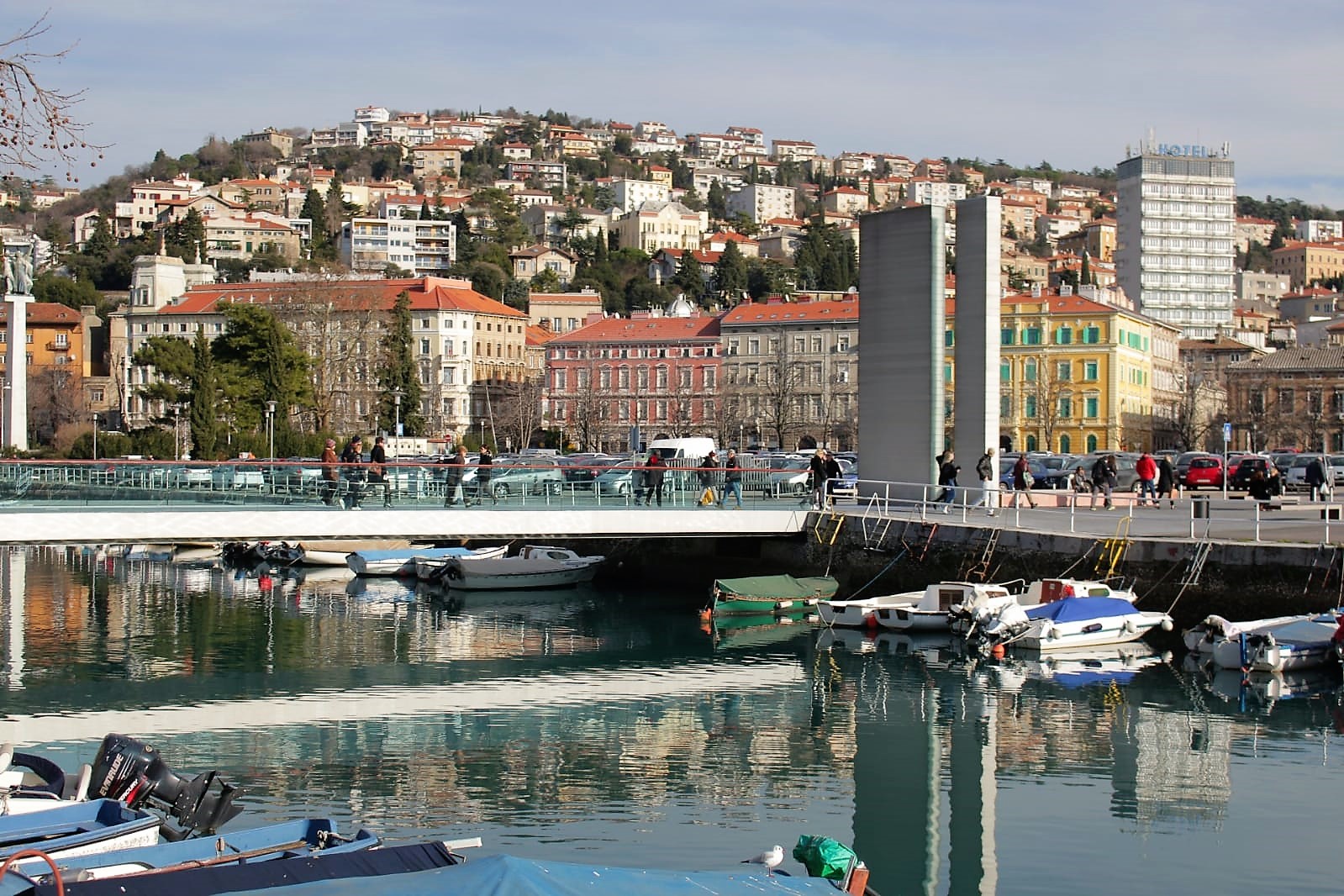 đir siječanj 6 spomenik delta