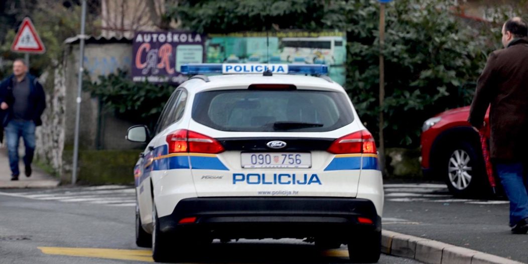 policija riportal auto policija riportal auto