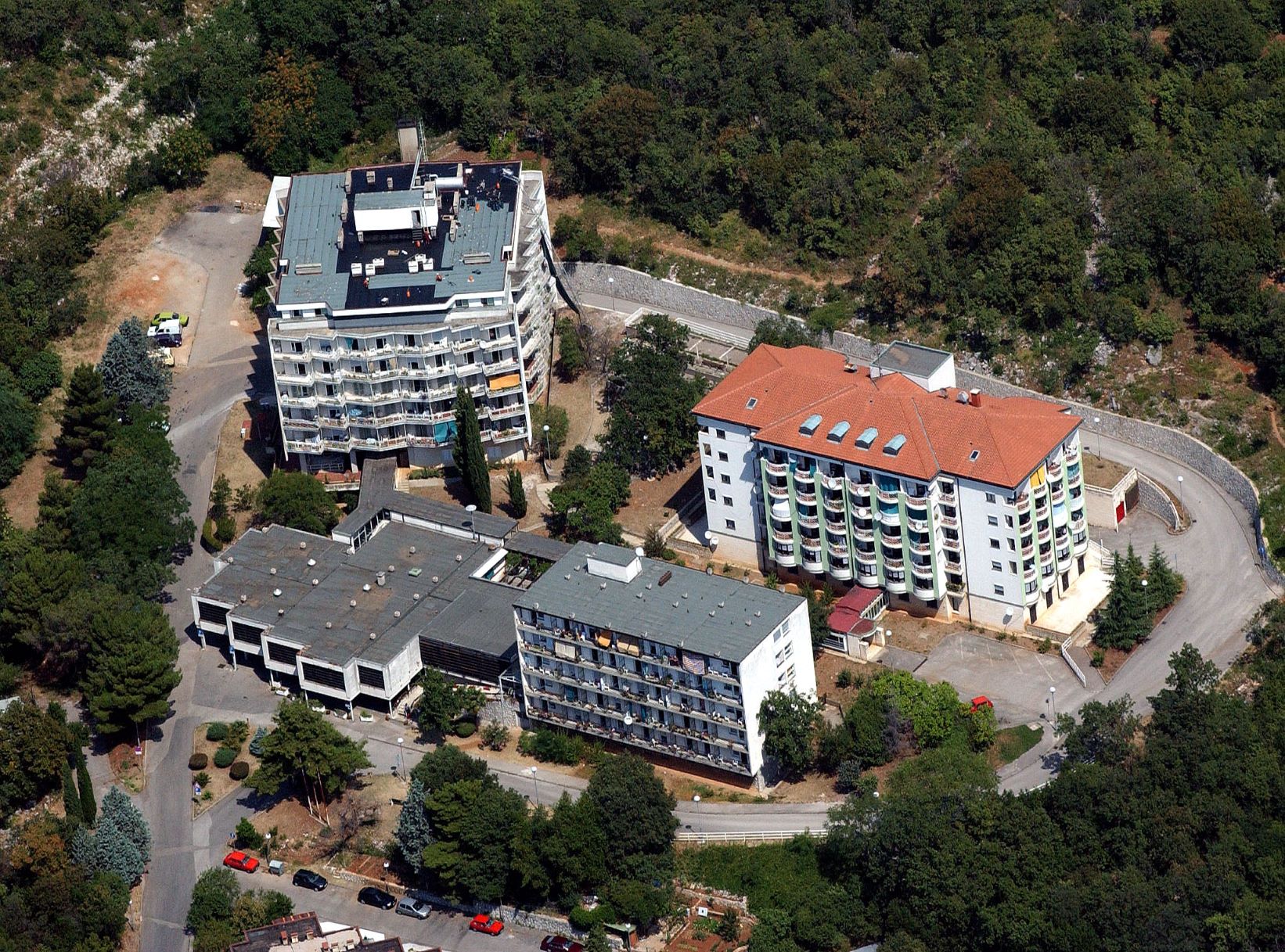 Dom-Kantrida