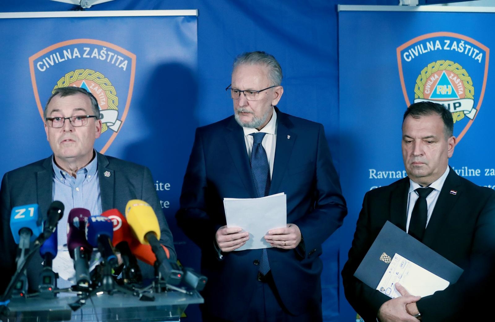 U Hrvatskoj šest novooboljelih, zaraženo ukupno 87 osoba, uvode se nove, strože, mjere U Hrvatskoj šest novooboljelih, zaraženo ukupno 87 osoba, uvode se nove, strože, mjere