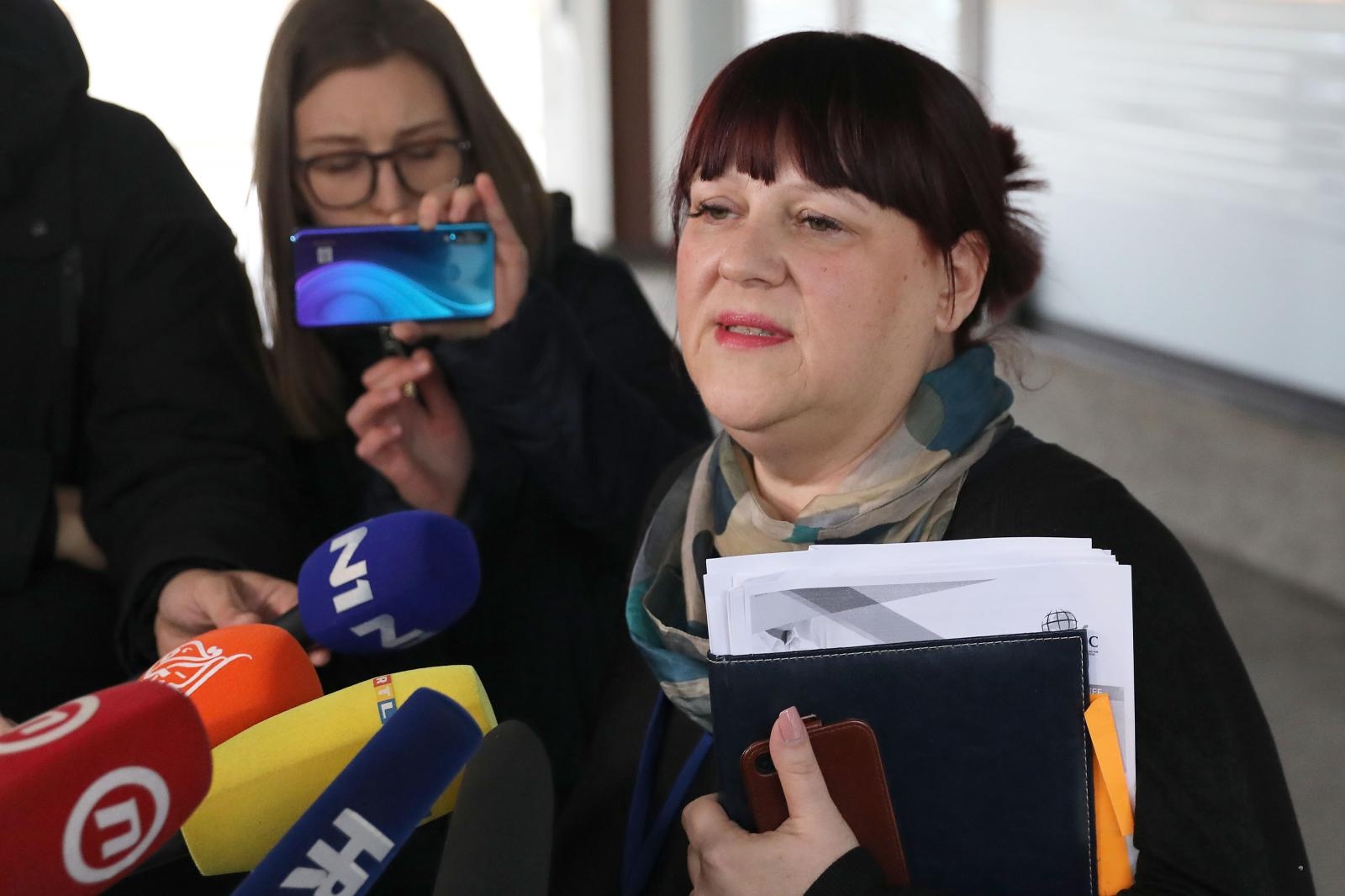 Zagreb: Izjava za medije nakon sjednice Kriznog stožera o korona virusu Zagreb: Izjava za medije nakon sjednice Kriznog stožera o korona virusu