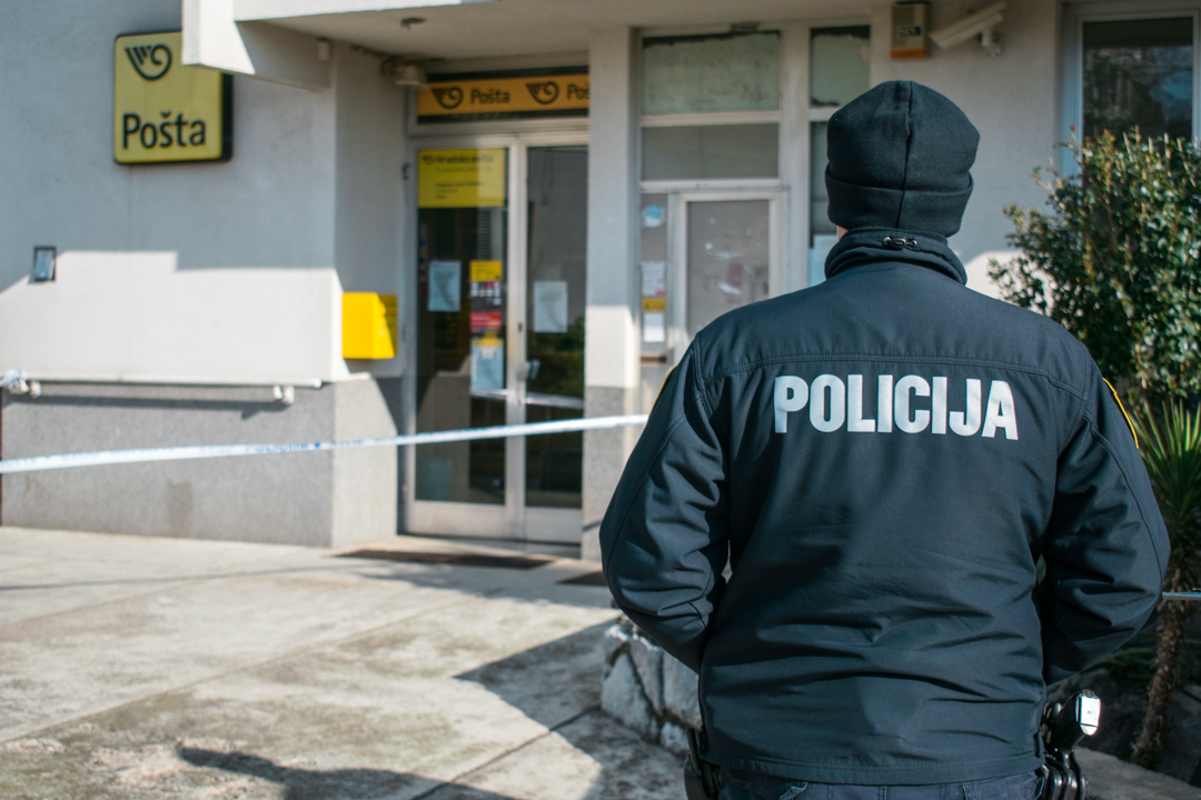 Policija Pošta Vežica-7 Policija Pošta Vežica-7