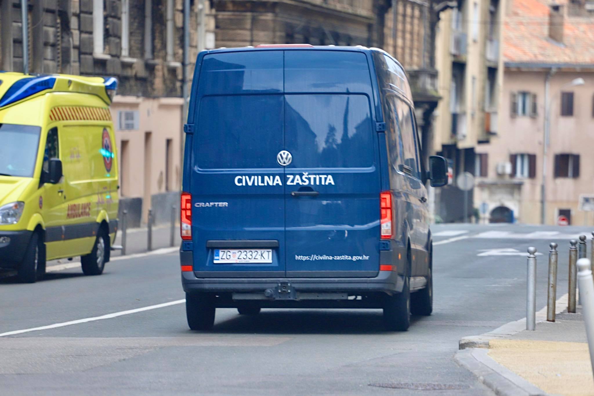 civilna zaštita kombi 3 civilna zaštita kombi 3