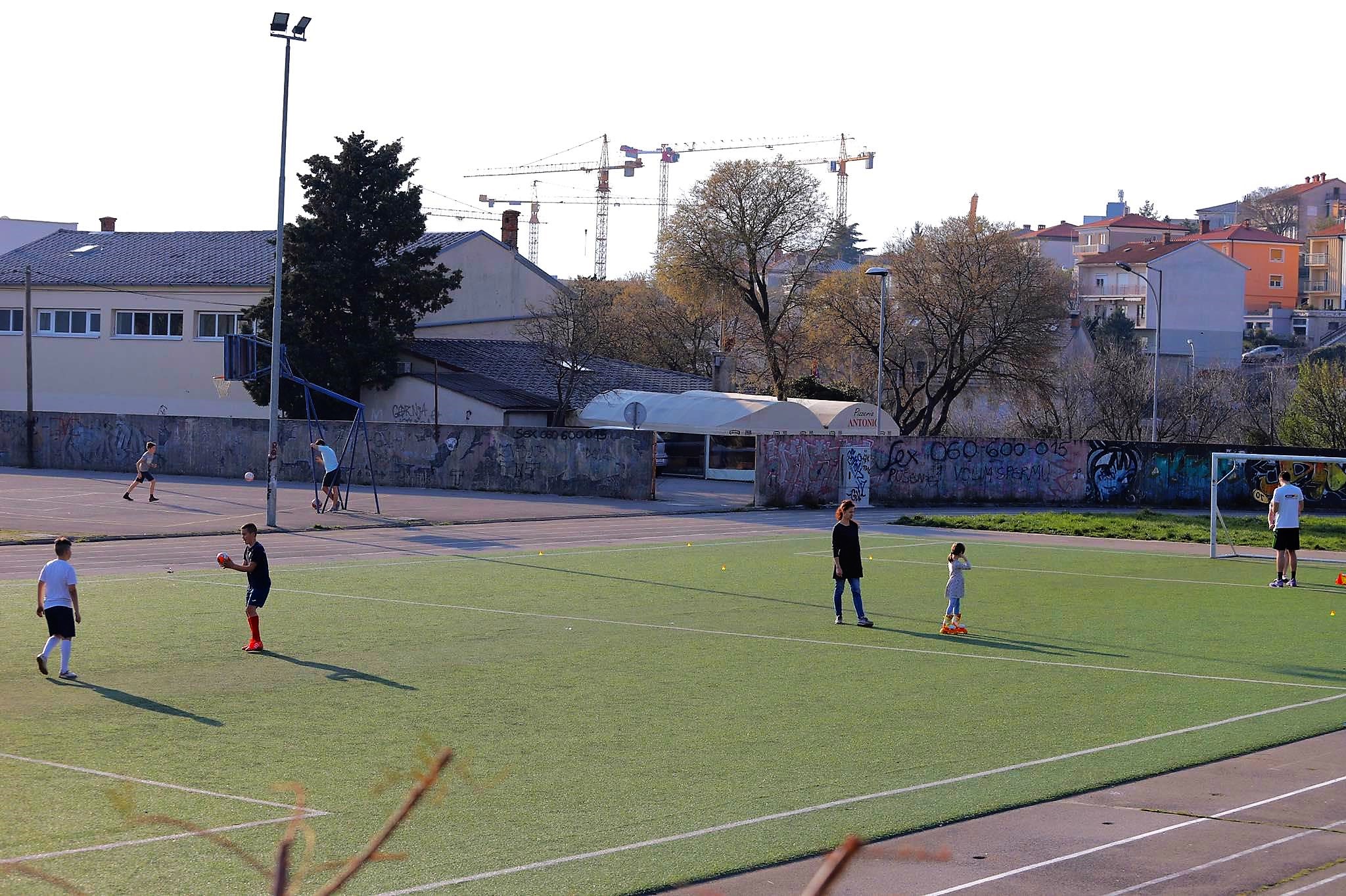 igralište korona 200320