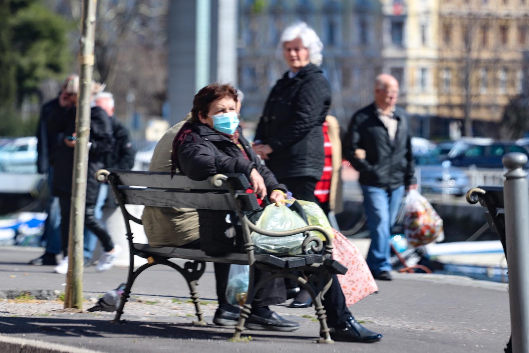 maska korona rijeka 33 maska korona rijeka 33