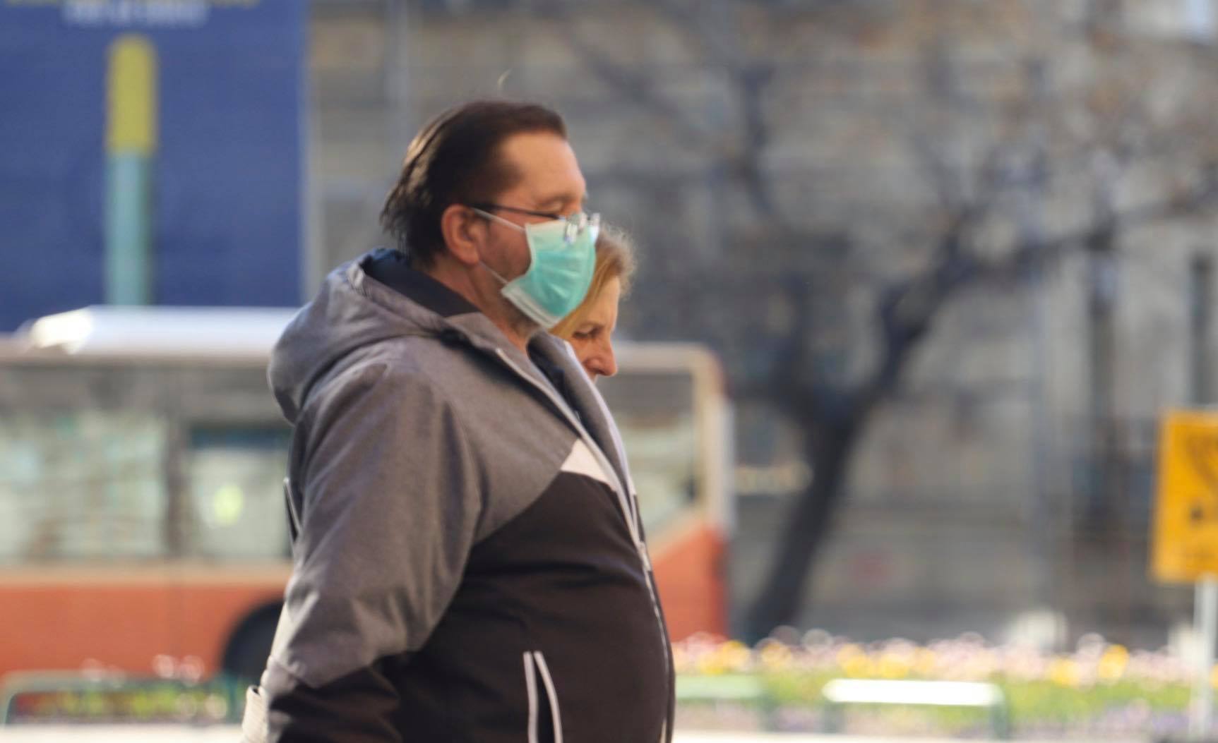 maska koronavirus rijeka