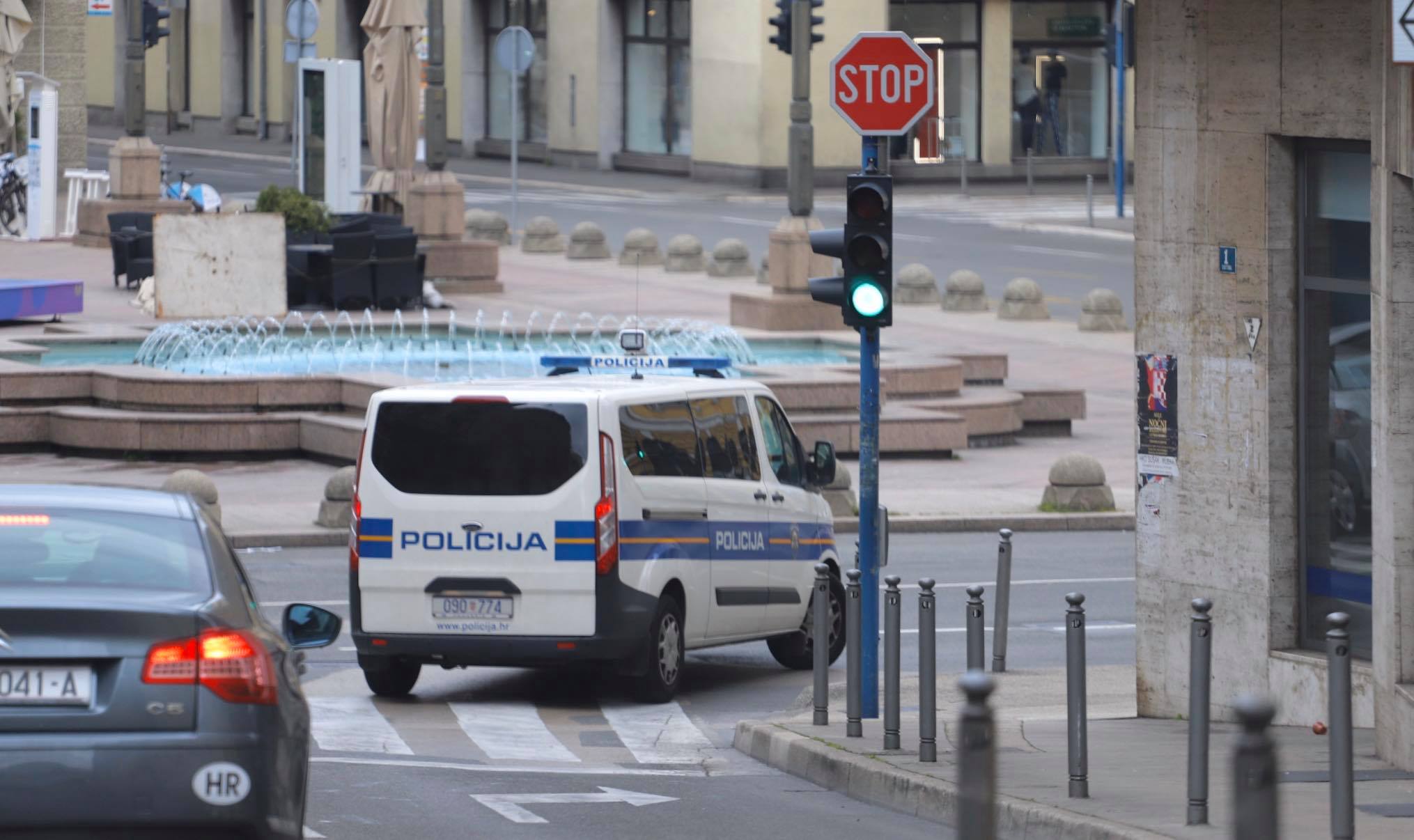 policija ciottina ulica policija ciottina ulica