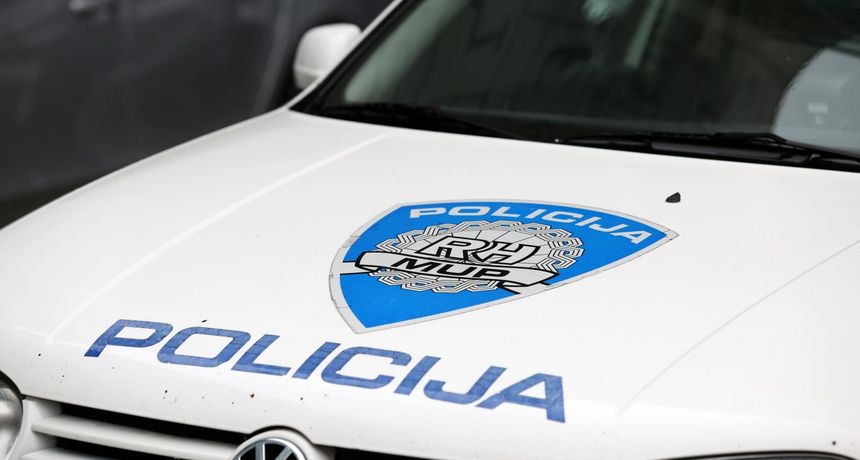 policija-ilustracija-993b1b357574a086b1e318dda9e25d9c_view_article_new policija-ilustracija-993b1b357574a086b1e318dda9e25d9c_view_article_new