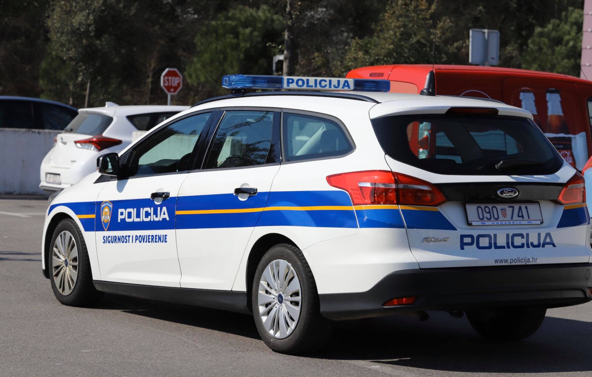 policija rijeka 444