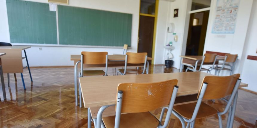 škola učionica karlovac