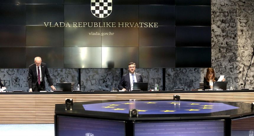 VLADA KORONAVIRUS PATRIK MAČEK PIXSELL