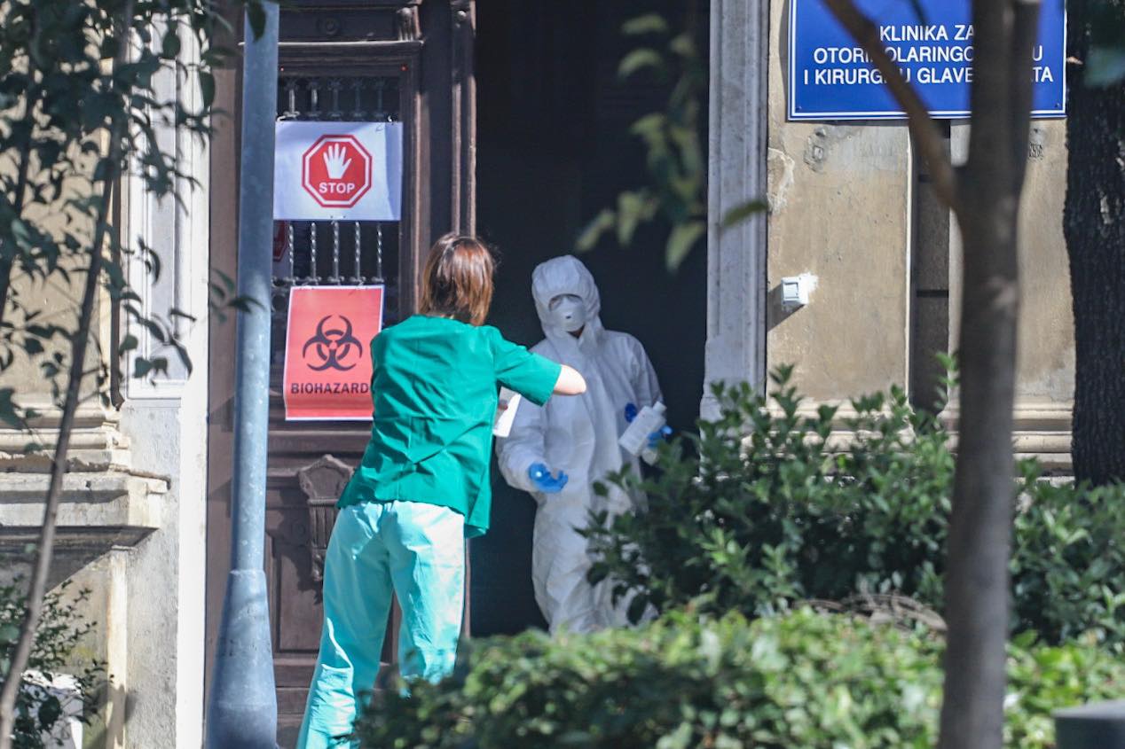 kbc rijeka maska zaštitno odijelo koronavirus