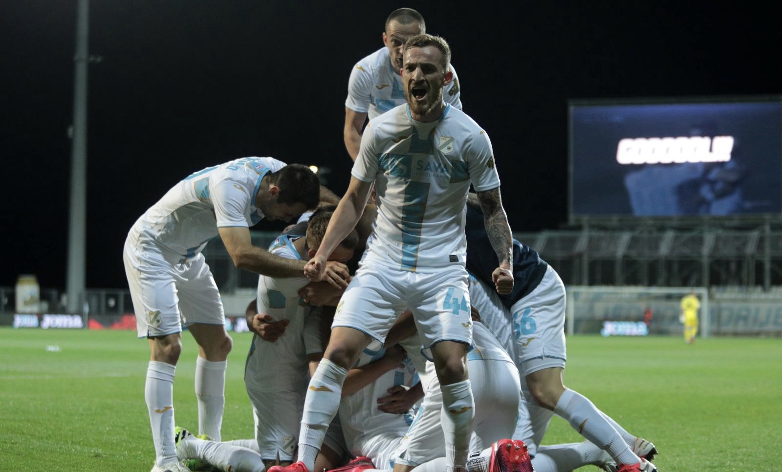 Drugi polufinalni susret Hrvatskog kupa između HNK Rijeka i NK Osijek Drugi polufinalni susret Hrvatskog kupa između HNK Rijeka i NK Osijek