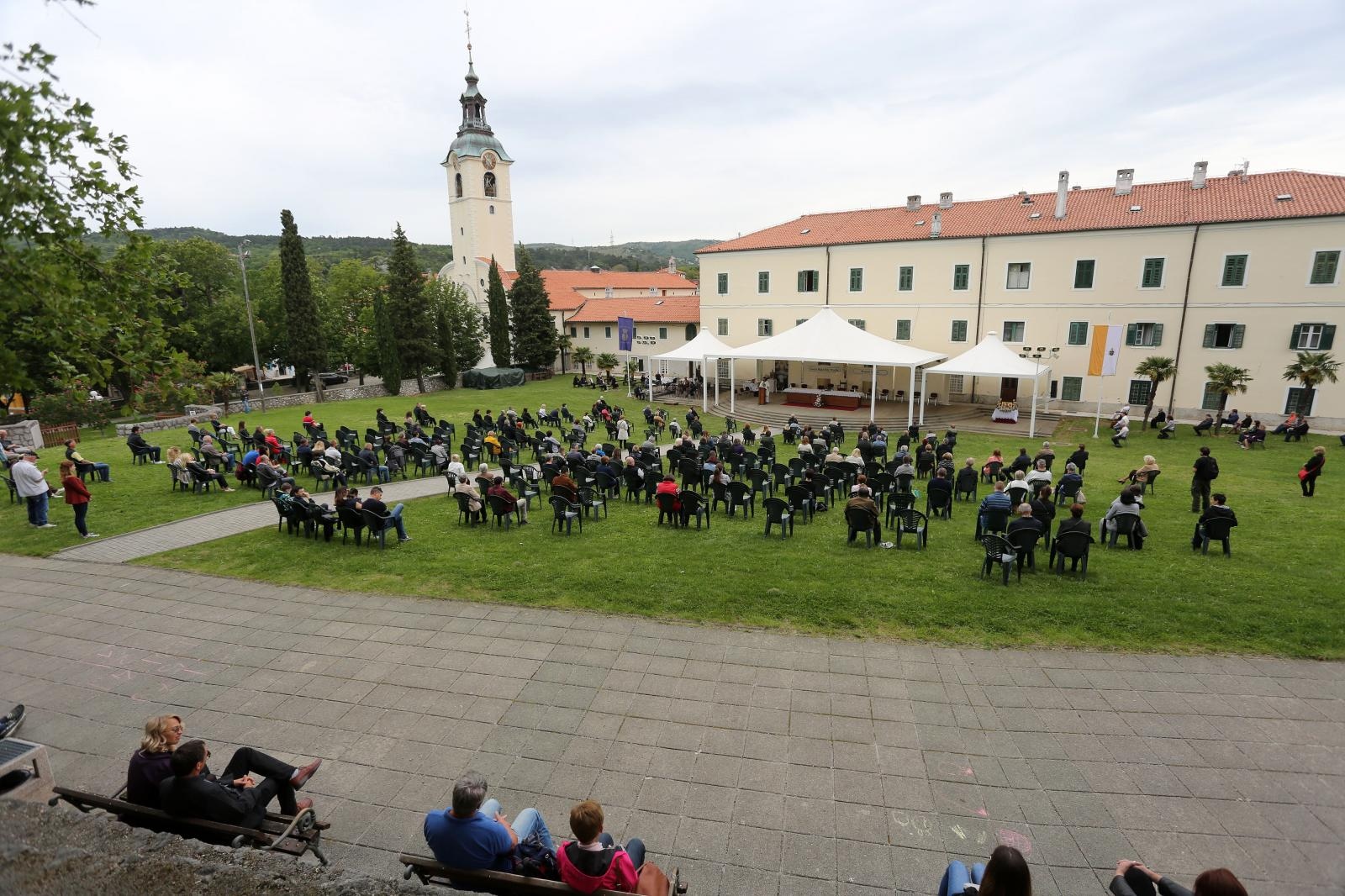 Rijeka: Svetkovina Gospe Trsatske slavi se misama na otvorenom