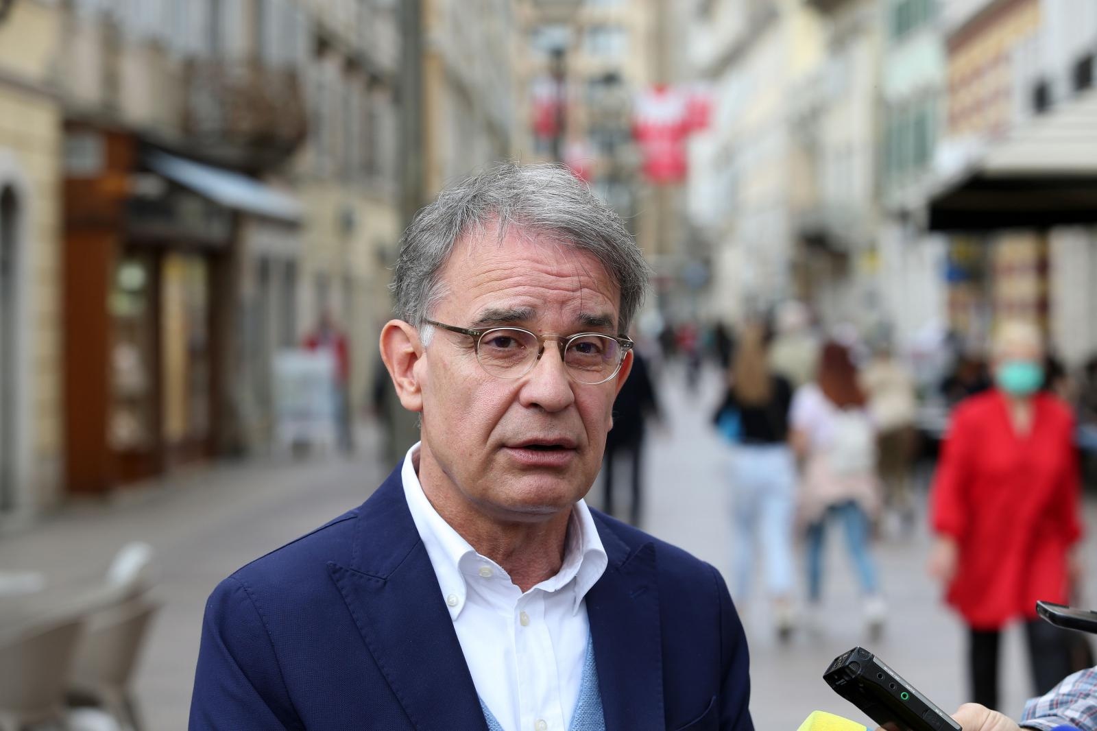 Rijeka: Ministar Cappelli obišao ugostiteljske objekte na Korzu