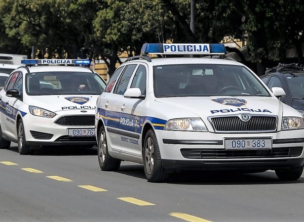 Policija-Protest-Vozači-Autobus-Prijevoznici-5-1024×683