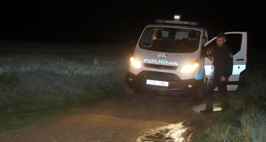 policija