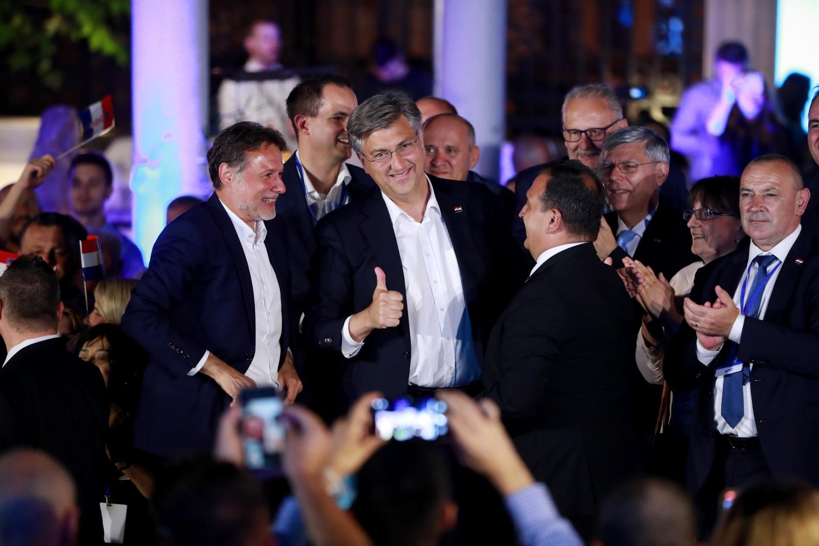 Zagreb: Doček izbornih rezultata u stožeru HDZ-a Zagreb: Doček izbornih rezultata u stožeru HDZ-a