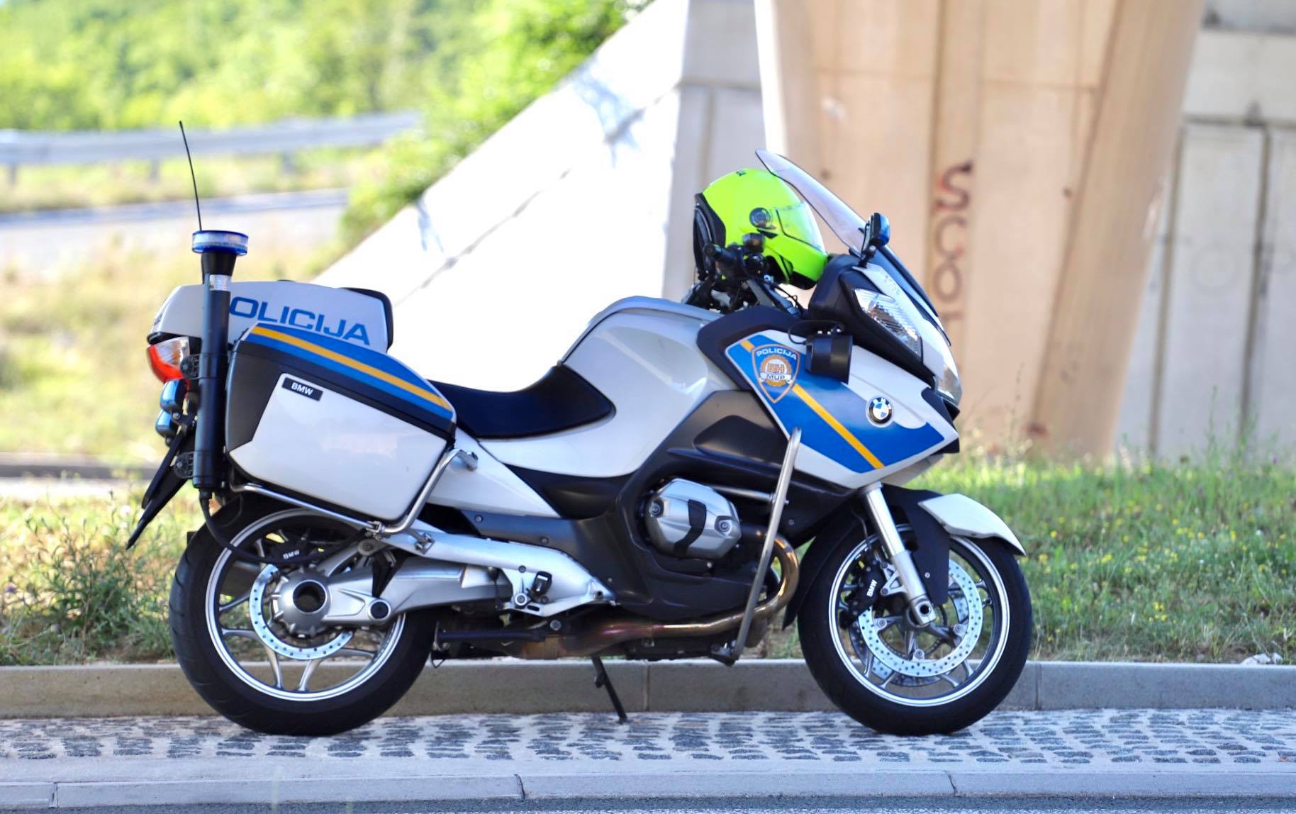 policija motor 2020 policija motor 2020