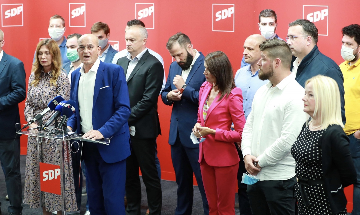 Konferencija za medije SDP-a s deset gradonaƒçelnika ove stranke – tema unutarstranaƒçki izbori