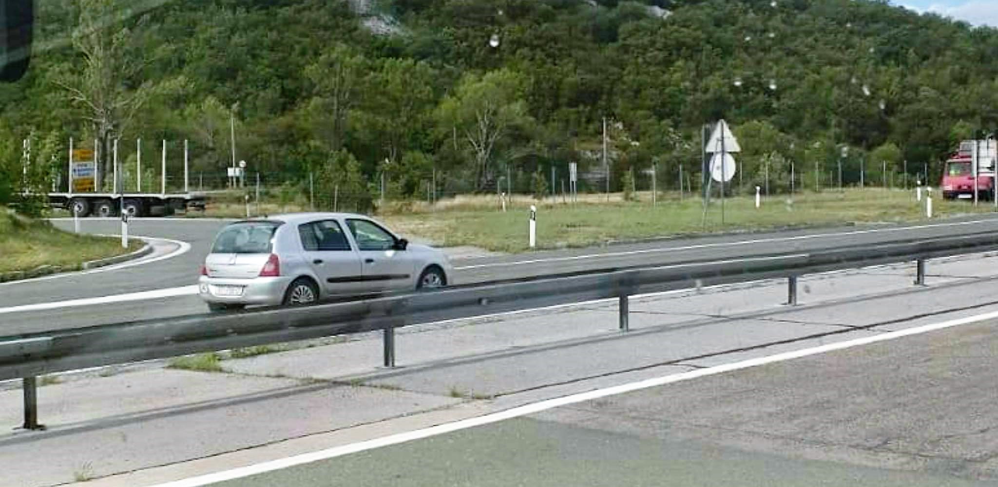 grobnik krivi smjer